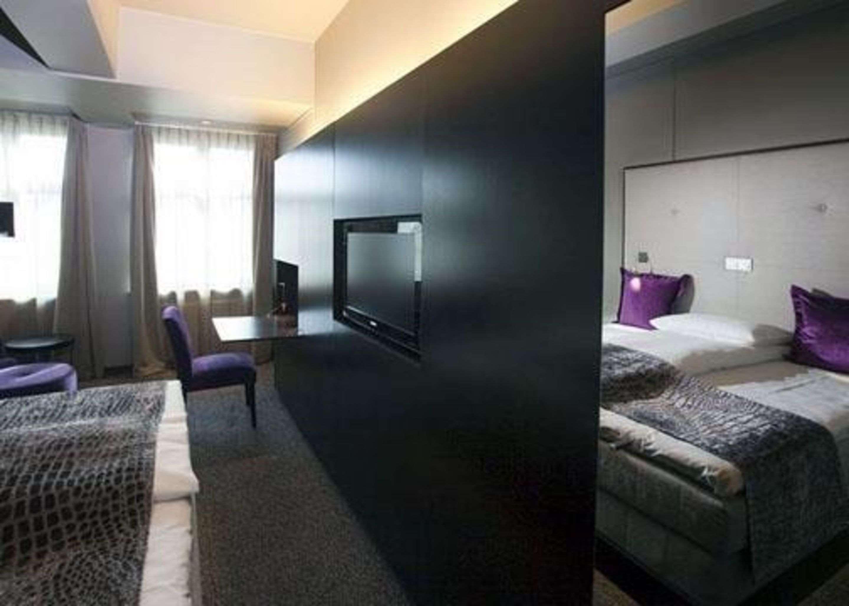 Home Hotel Folketeateret Oslo Kültér fotó
