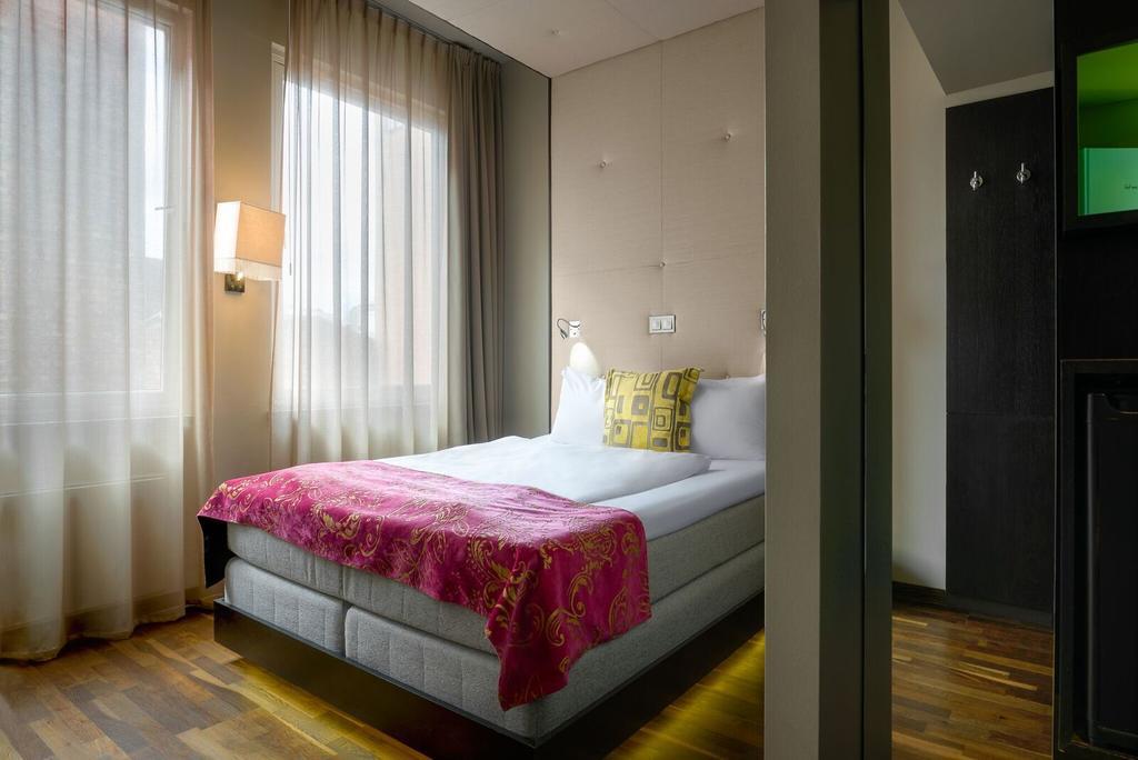 Home Hotel Folketeateret Oslo Kültér fotó